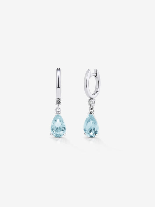 Pendientes largos de plata con topacios sky