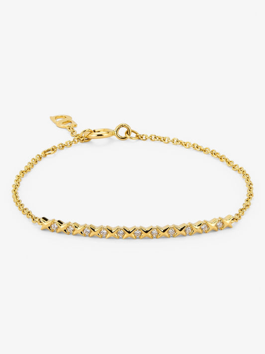 Pulsera de oro amarillo de 18K con 11 diamantes en talla brillante con un total de 0,16 cts