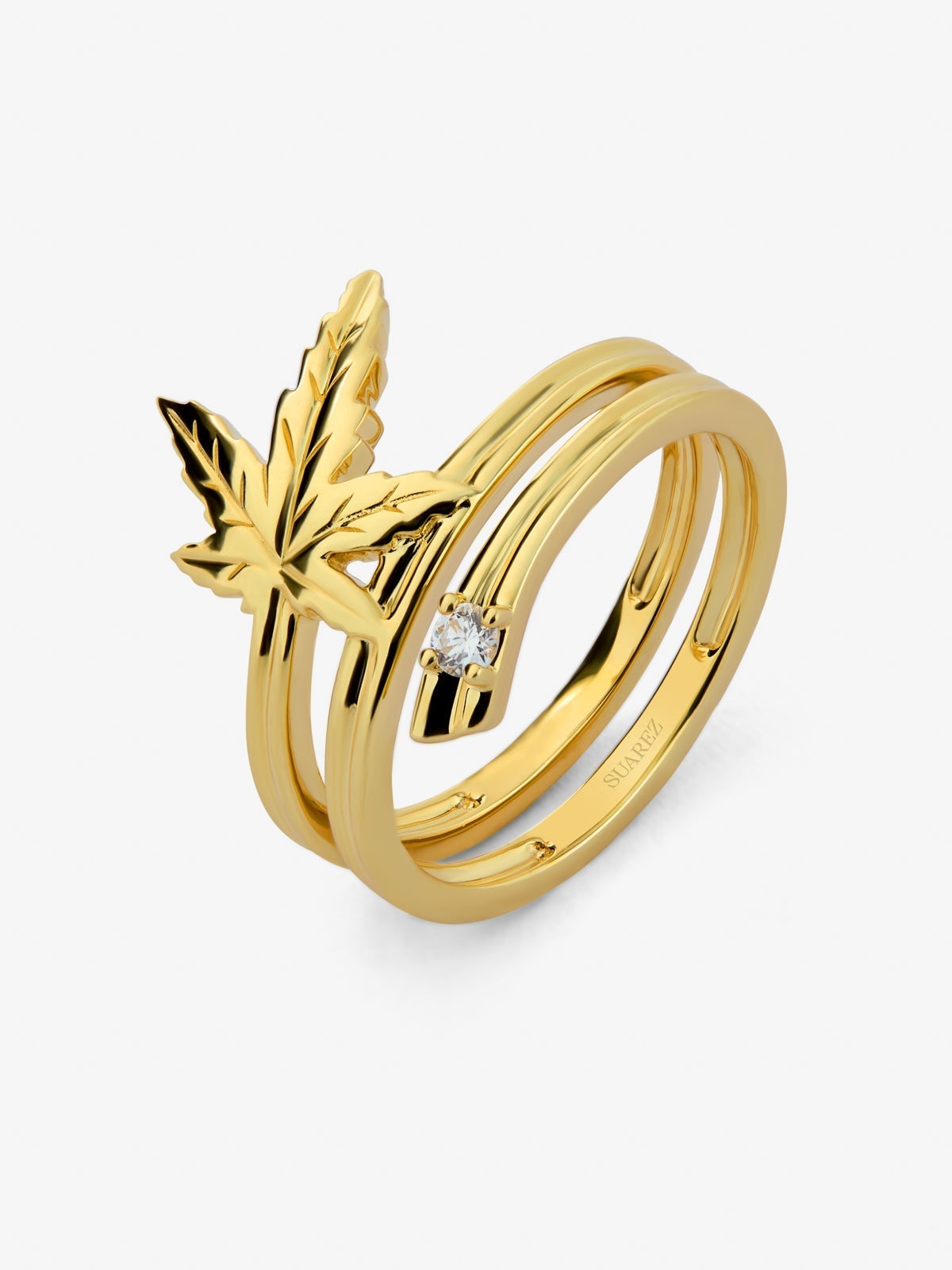 Anillo de oro amarillo de 18K con diamante en talla brillante de