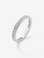 Alianza de oro blanco de 18k con pavé de diamantes en talla brillante con un total de 0,68 cts