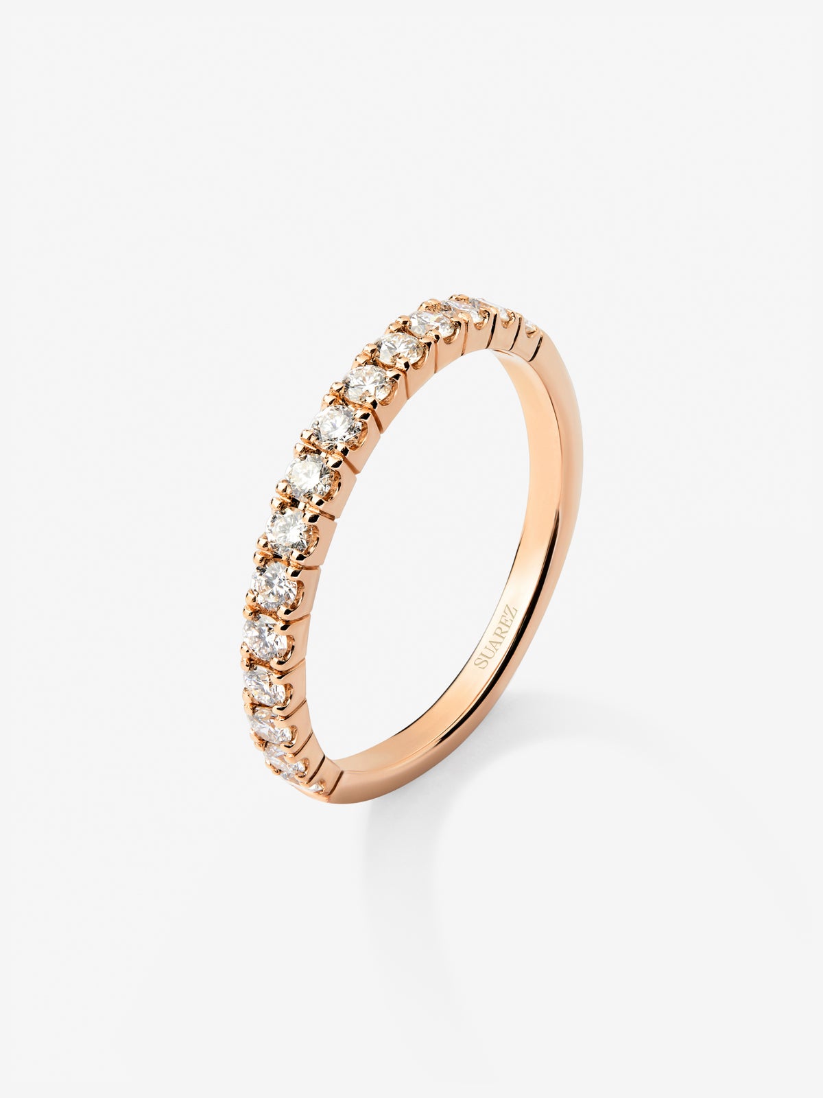 Anillo de oro rosa de 18K con 13 diamantes en talla brillante con un total de 0,37 cts
