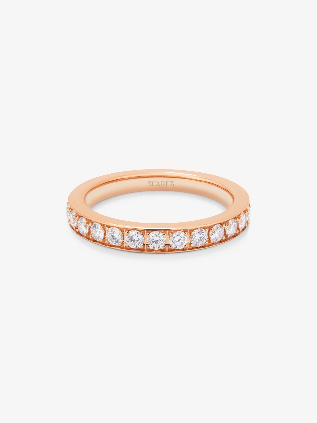 Media alianza de oro rosa de 18K con 13 diamantes en talla brillante con un total de 0,36 cts