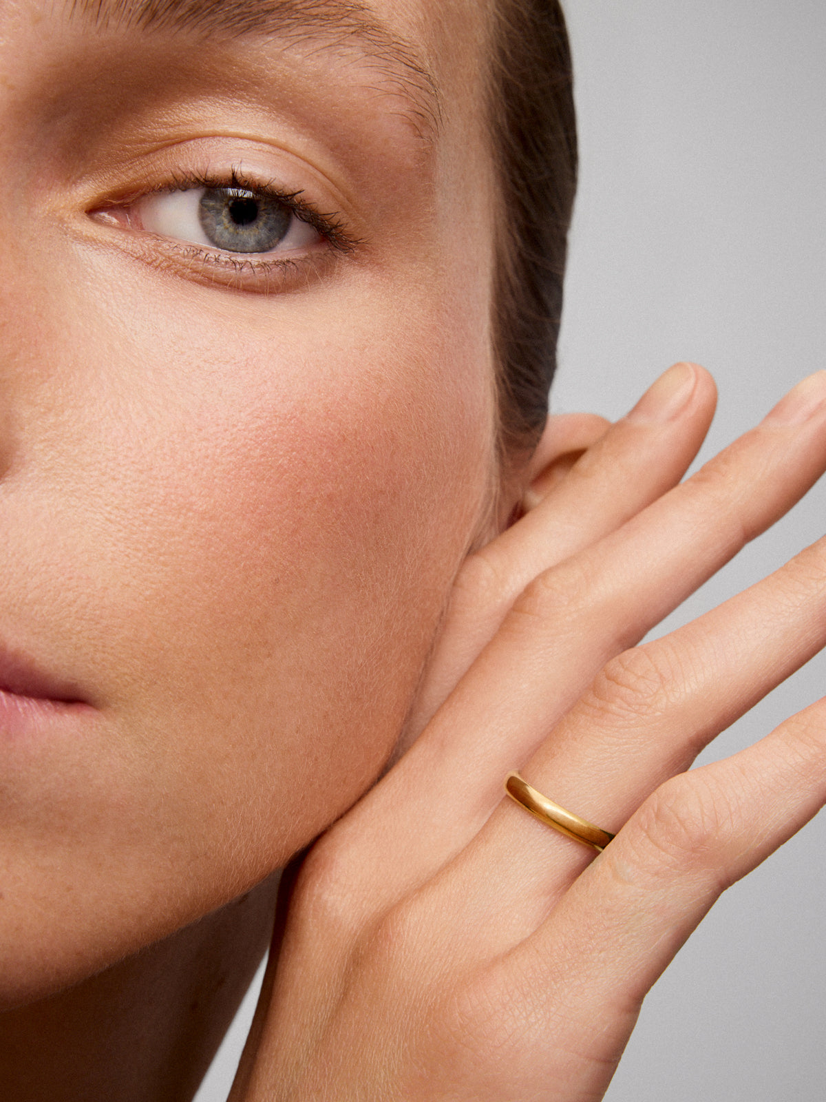Alianza de boda de oro amarillo de 18K