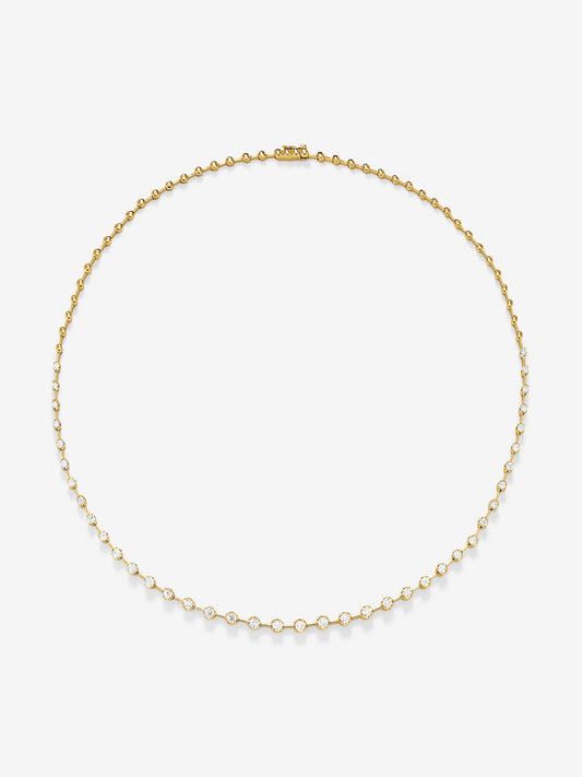 Collar de oro amarillo de 18K con 39 diamantes en talla brillante con un total de 2 cts