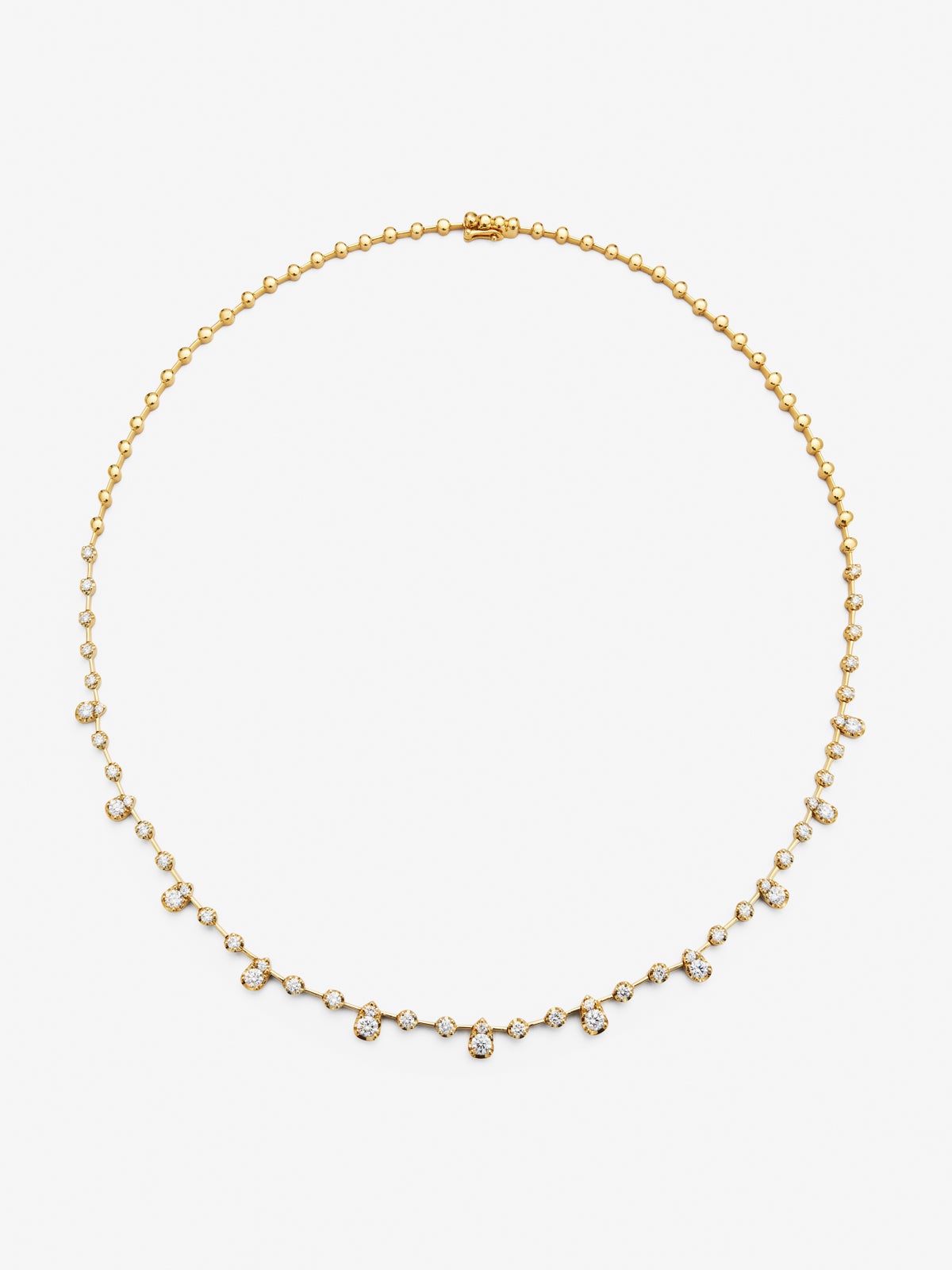 Collar de oro amarillo de 18K con 62 diamantes en talla brillante con un total de 2,61 cts