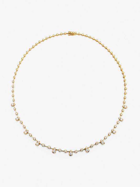 Collar de oro amarillo de 18K con 62 diamantes en talla brillante con un total de 2,61 cts