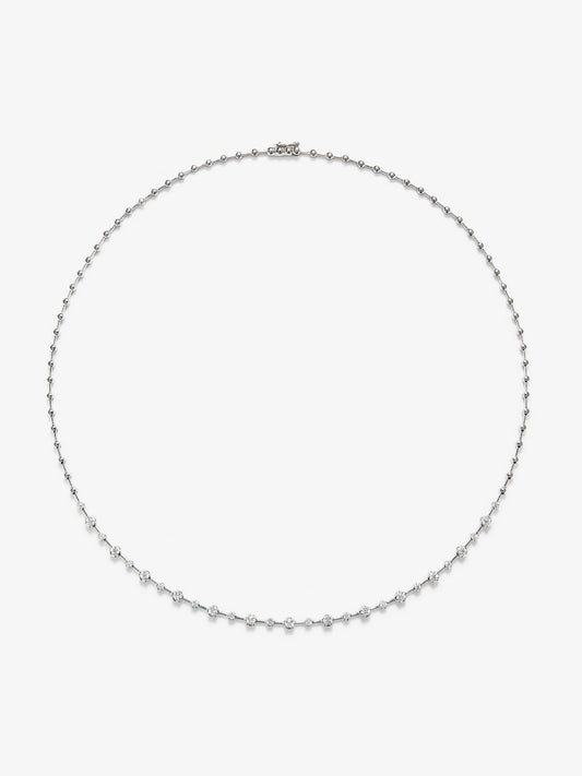 Collar de oro blanco de 18K con 27 diamantes en talla brillante con un total de 0,97 cts