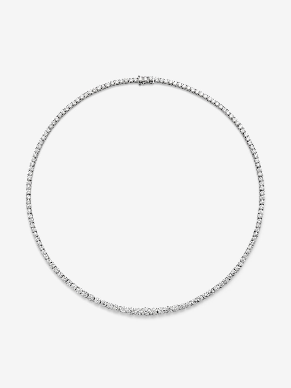 Collar rivière de Alta Joyería en oro blanco de 18K y diamantes