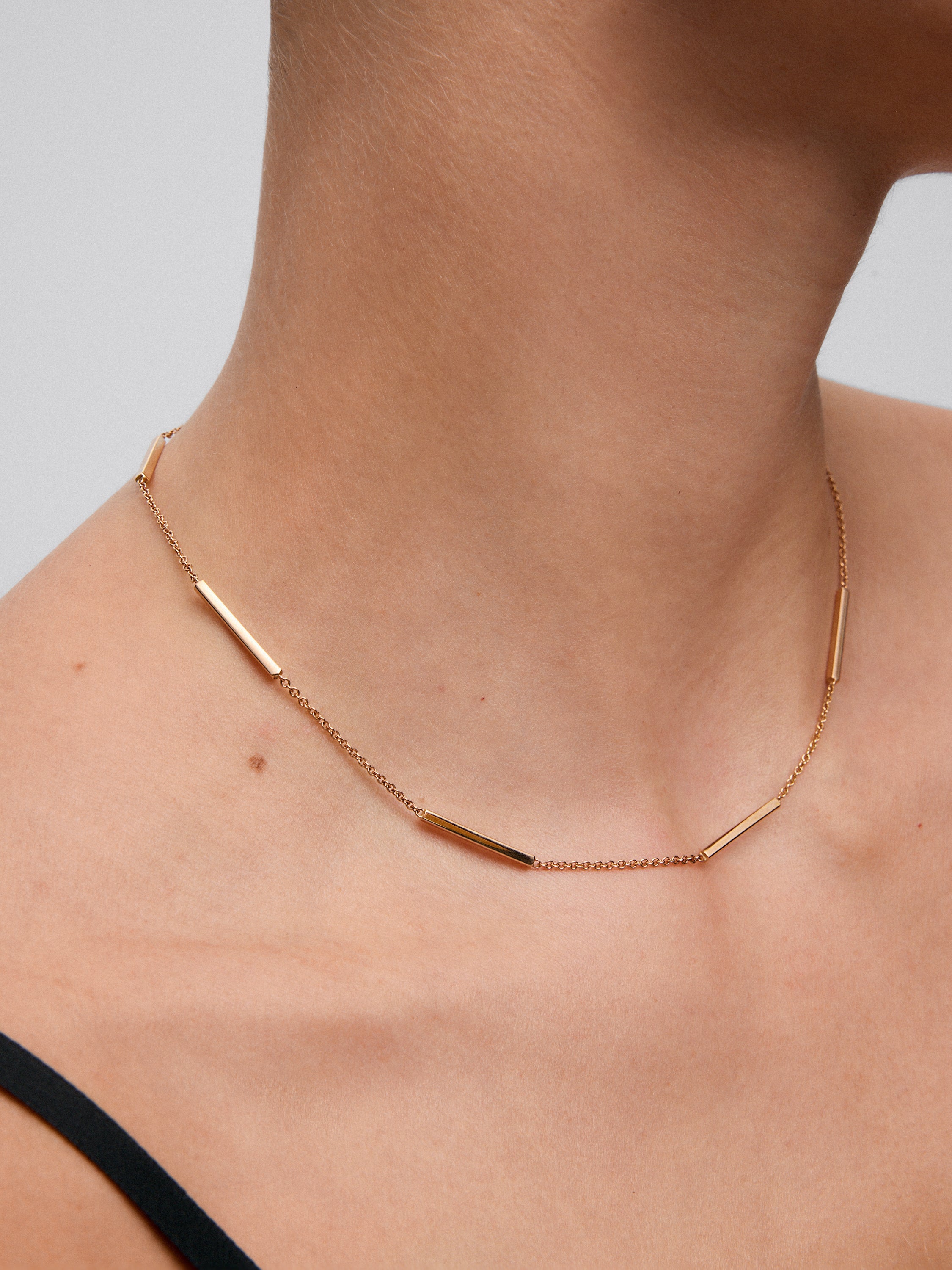 Colgante de oro rosa de 18K