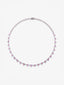 Collar de oro blanco de 18K con 25 zafiros rosas en talla corazón con un total de 10,59 cts, 37 en talla brillante con un total de 4,72 cts y 24 diamantes en talla brillante con un total de 1,51 cts