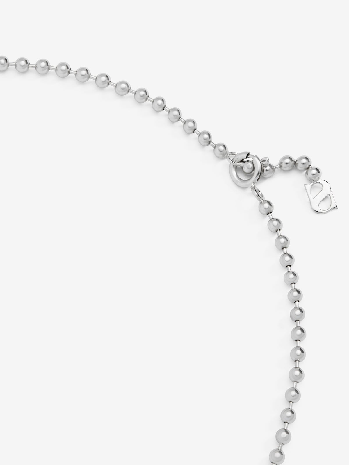 Collar rivière de oro blanco de 18K con 25 zafiros azules en talla brillante con un total de 1,7 cts y 72 diamantes en talla brillante con un total de 3,97 cts