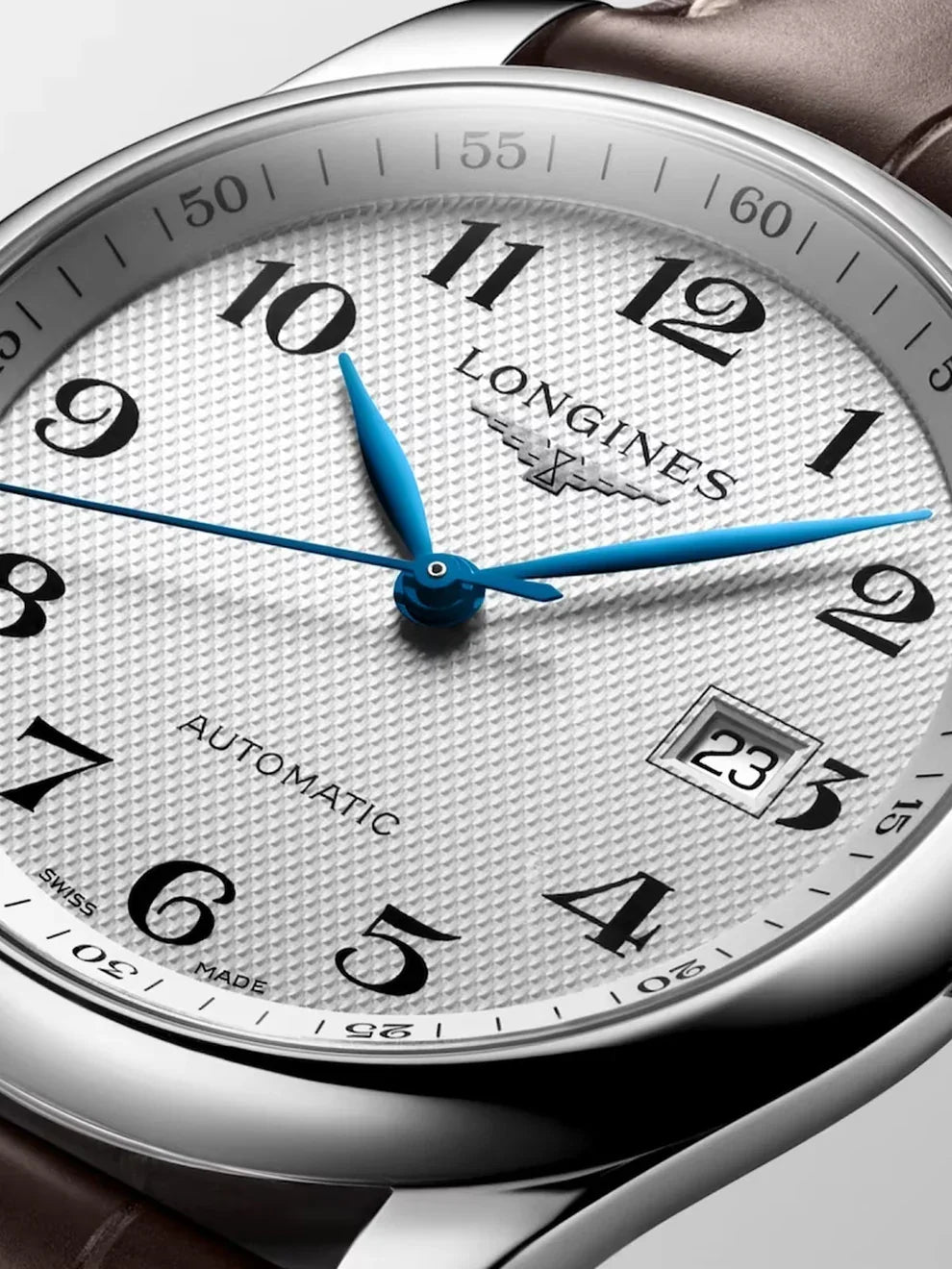 Reloj Longines Master de acero inoxidable con correa de piel de caimán marrón, cristal de zafiro y movimiento automático