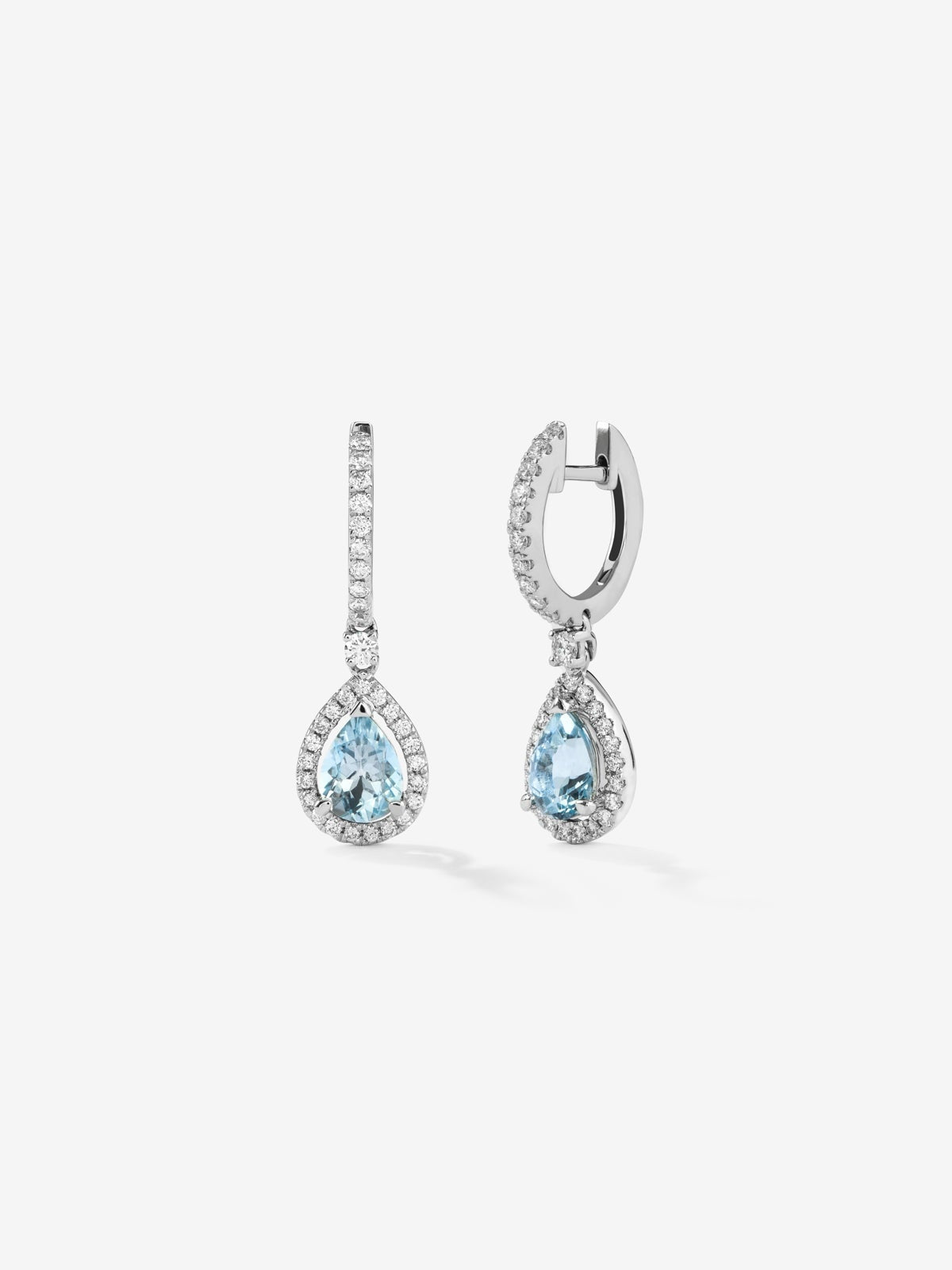 Pendientes de oro blanco de 18K con aguamarinas rosas en talla pera de 1,18 cts y diamantes blancos en talla brillante de 0,43 cts