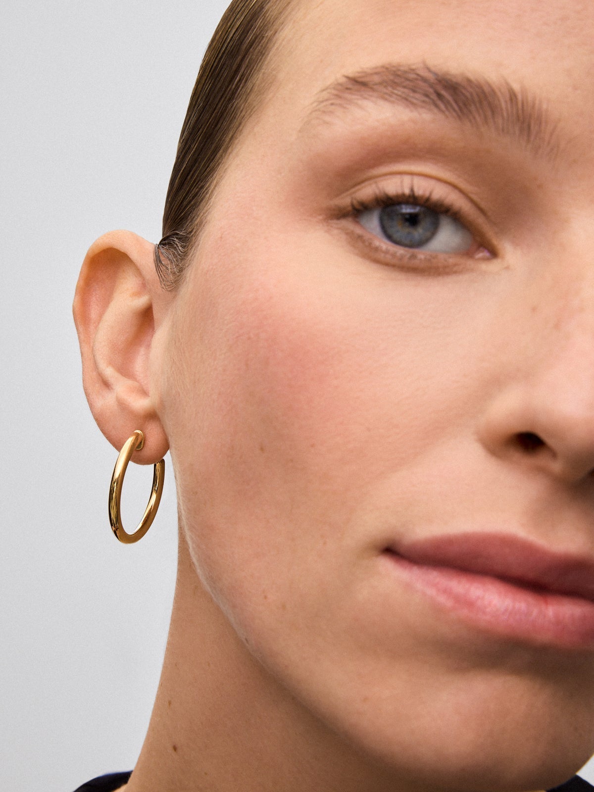 Pendientes de aro de oro amarillo de 18K 28,5mm