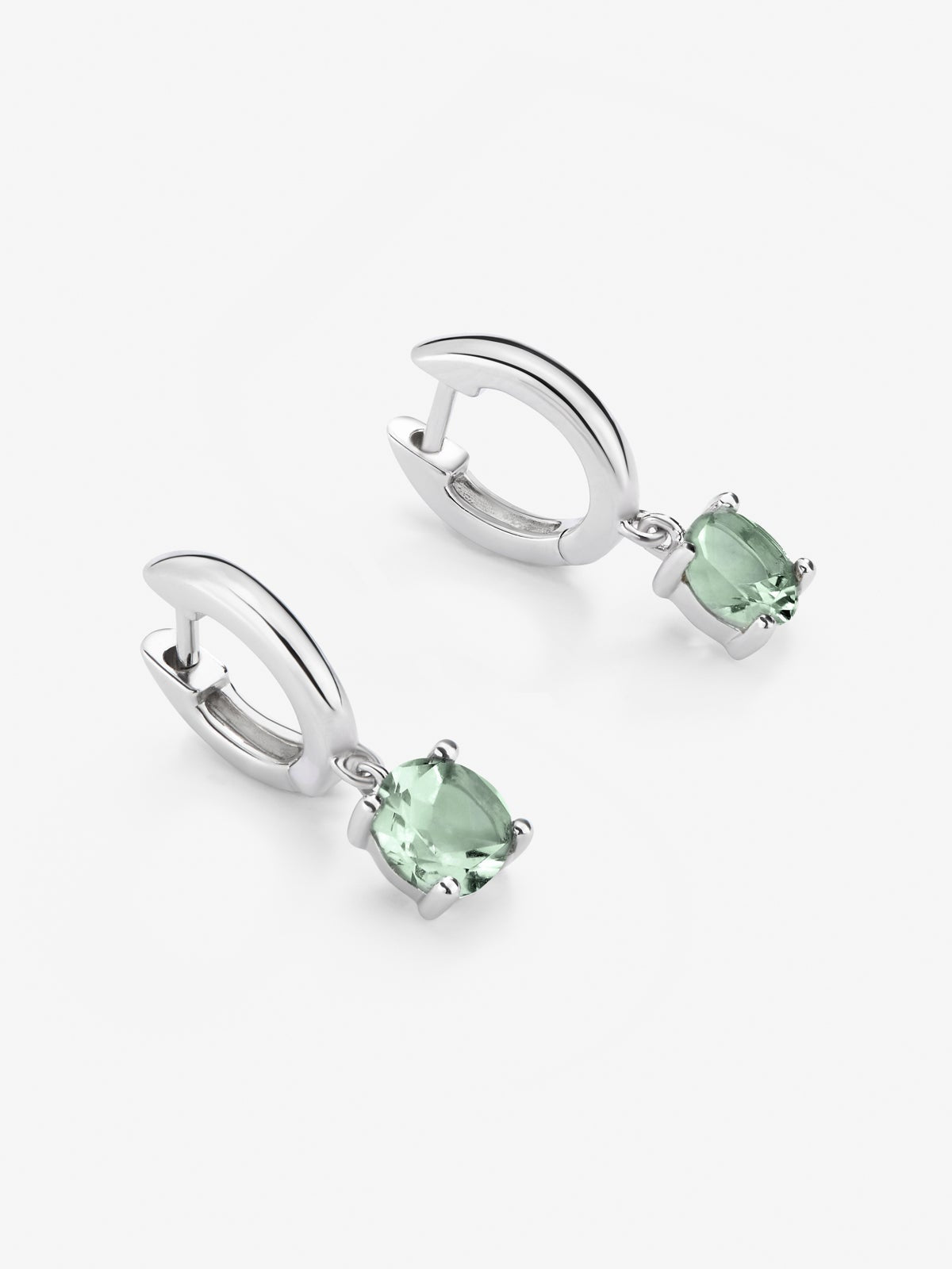 Pendientes de plata 925 con amatistas verdes en talla brillante de 1,2 cts