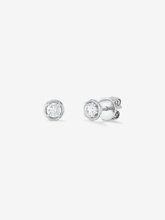 Pendientes de oro blanco de 18K con diamante solitario