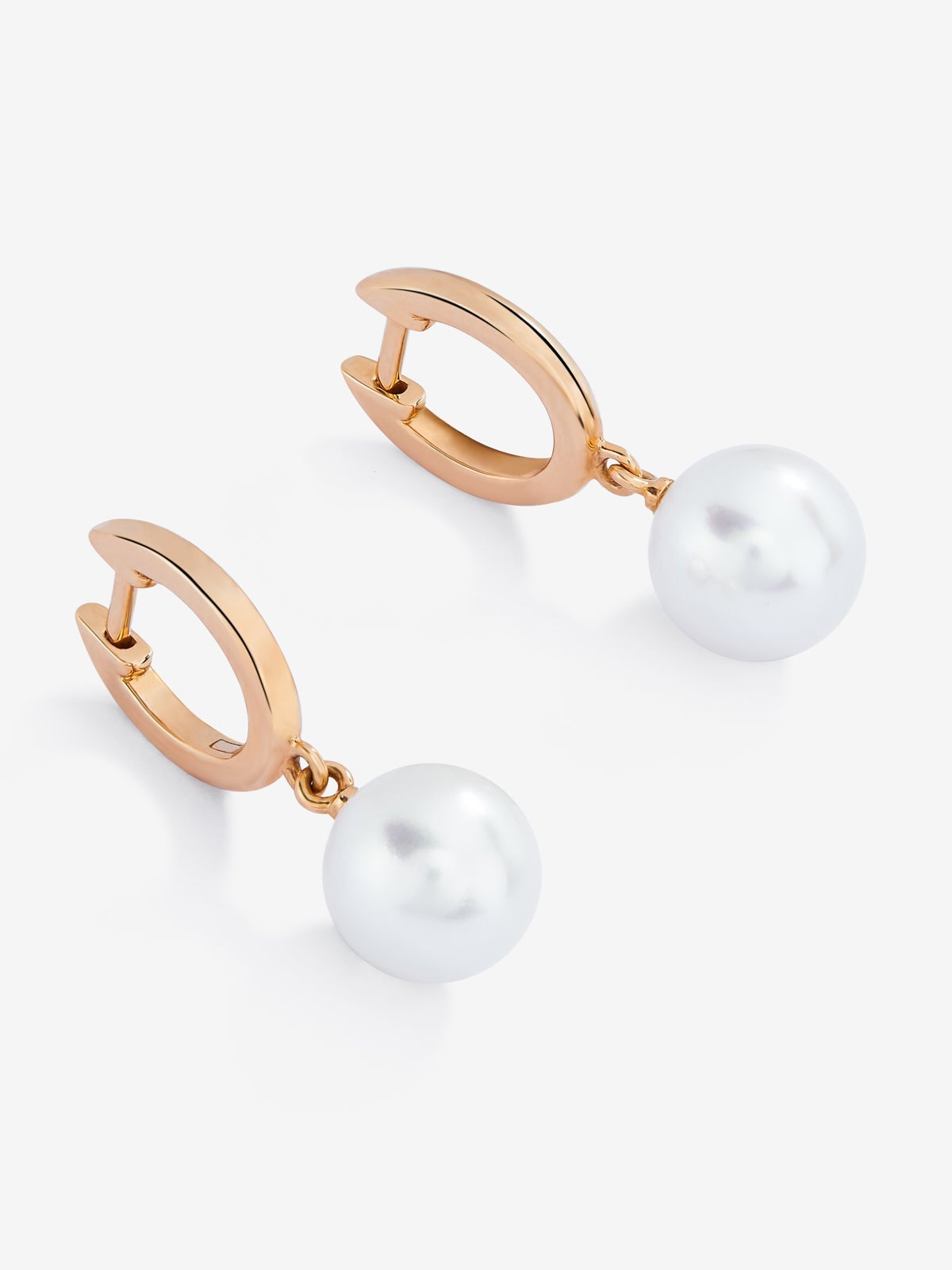 Pendientes de oro rosa de 18K con 2 perlas akoya de 8,5mm