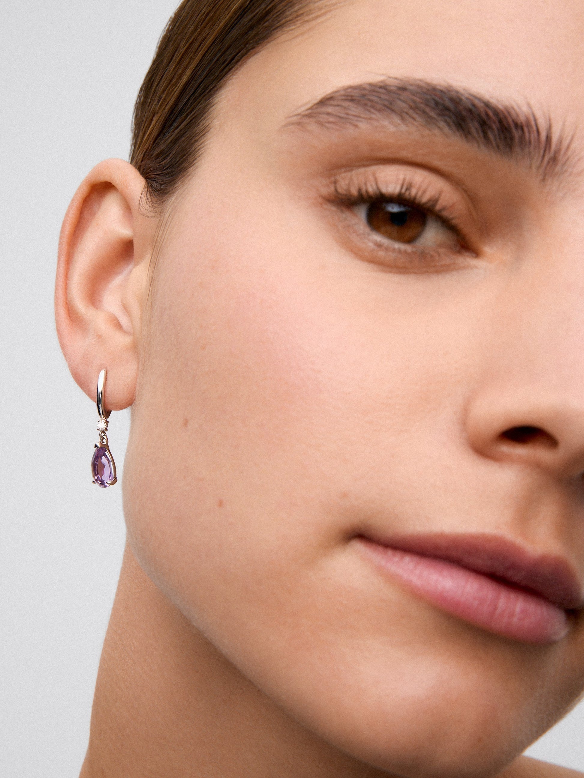 Pendientes aro de plata 925 con amatista y diamante colgante