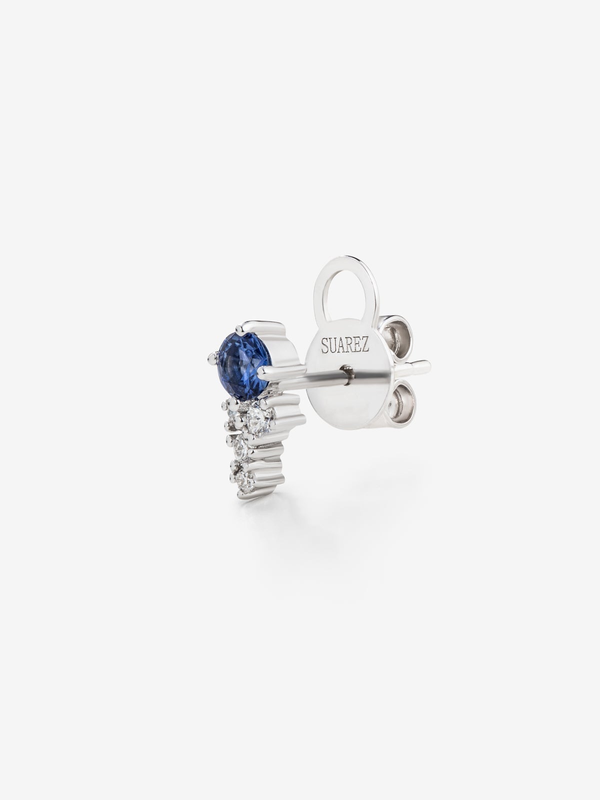 Pendiente individual derecho de oro blanco de 18K con zafiro y diamantes