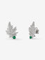 Pendientes de oro blanco de 18K con 2 esmeraldas centrales con un total de 0,28 cts, pavé de diamantes y forma de hoja de arce