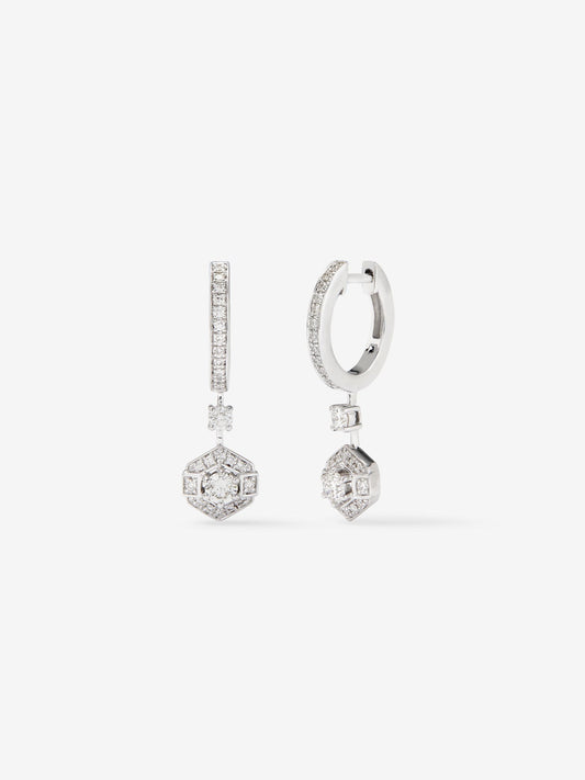 Pendientes de oro blanco de 18K con diamantes en talla brillante de 0,25 cts
