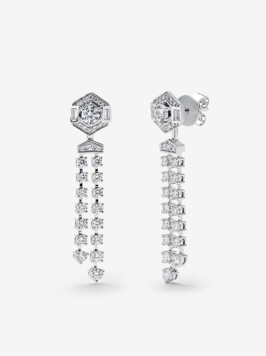 Pendientes de oro blanco de 18K con diamantes en talla brillante con un total de 1,25 cts y diamantes en talla baguette de 0,1 cts