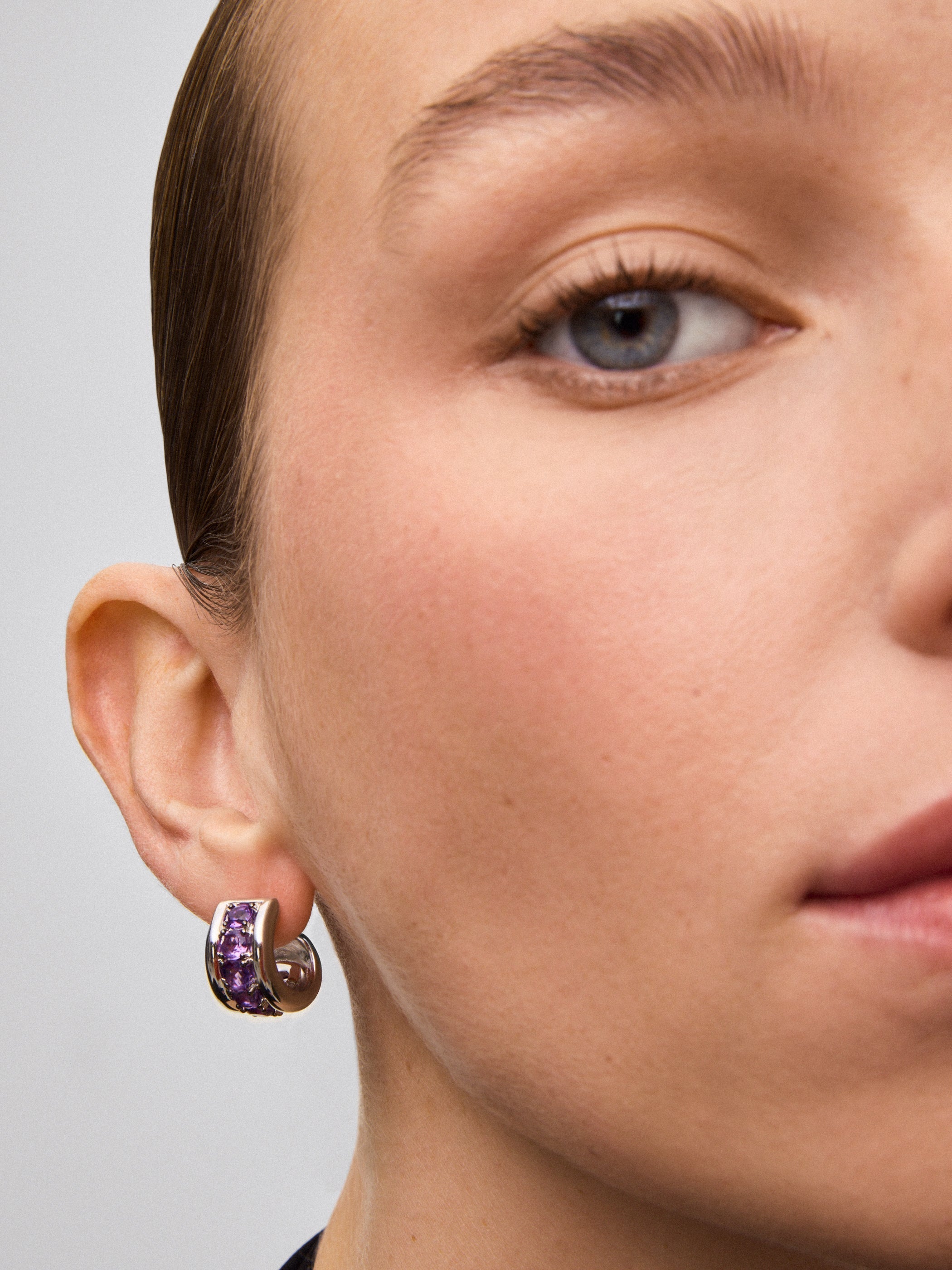 Pendientes de plata 925 con pavé de amatistas en talla brillante