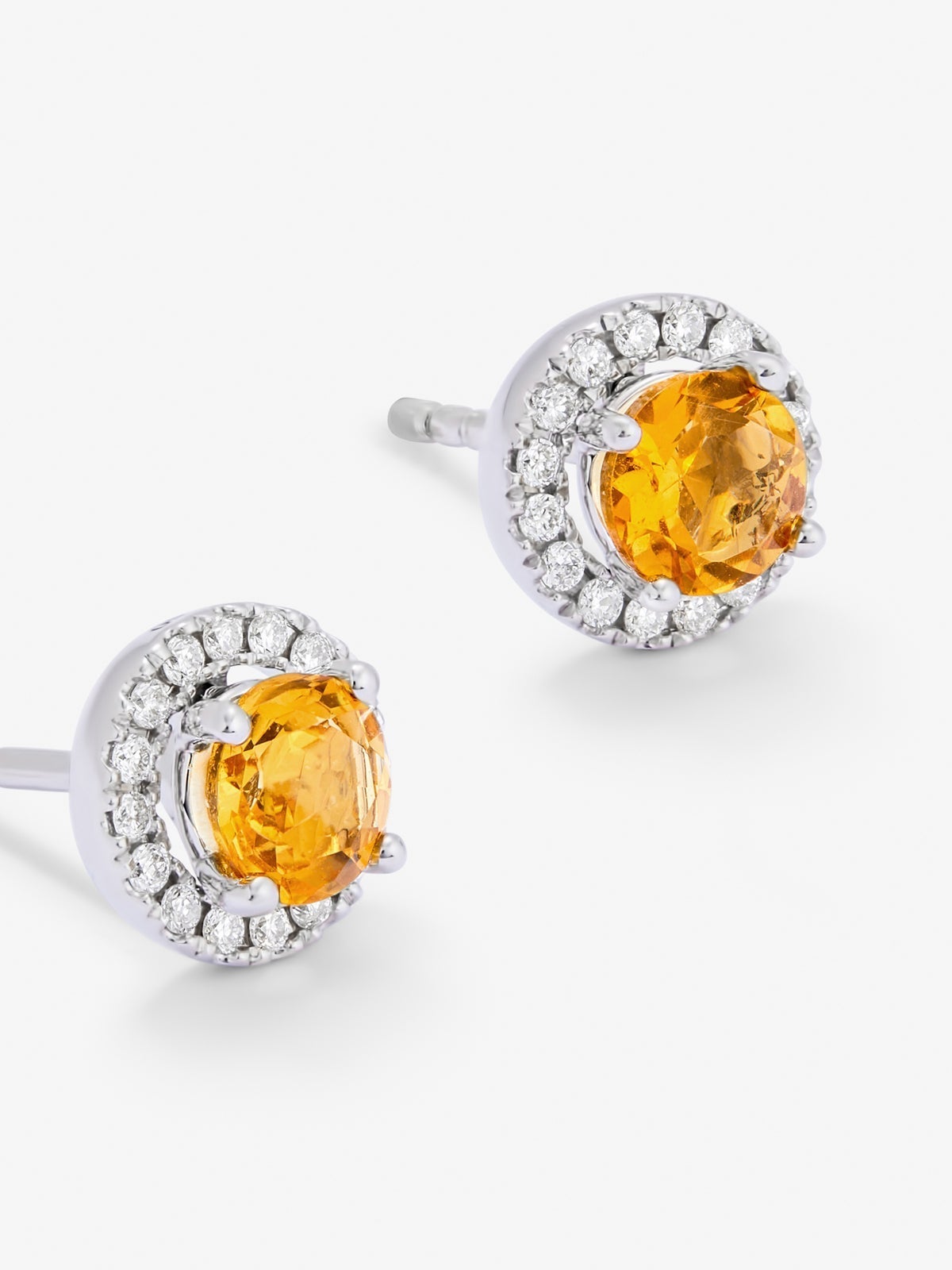 Pendientes de oro blanco de 18K con cuarzo citrino 0,82 cts y diamantes 0,17 cts