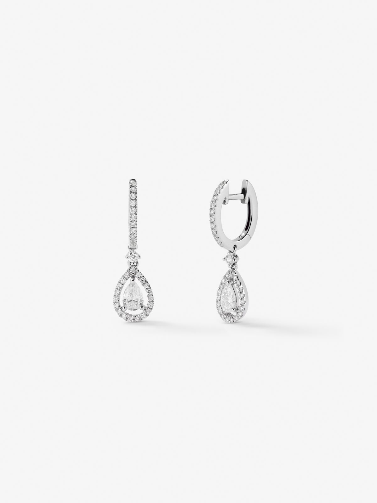 Pendientes de aro de oro blanco de 18K con diamantes en talla pera y orla de diamantes en talla brillante