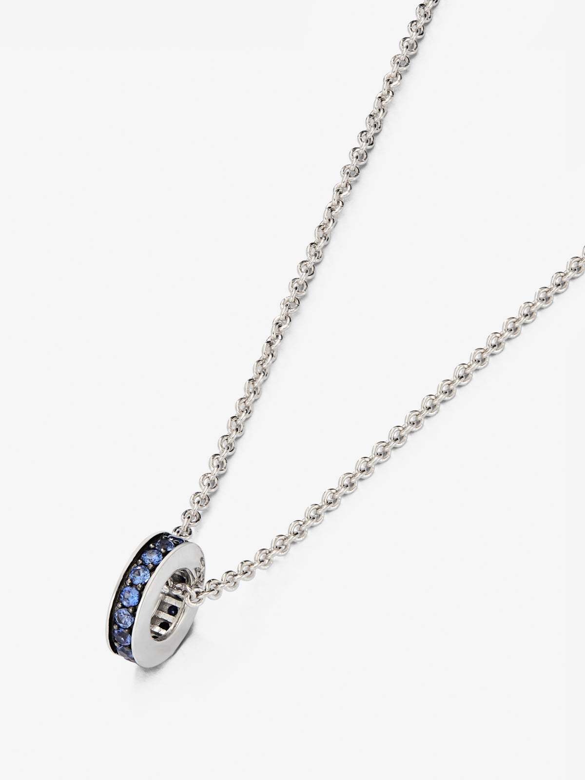Colgante de plata 925 con zafiros azules en talla brillante de 0,68 cts