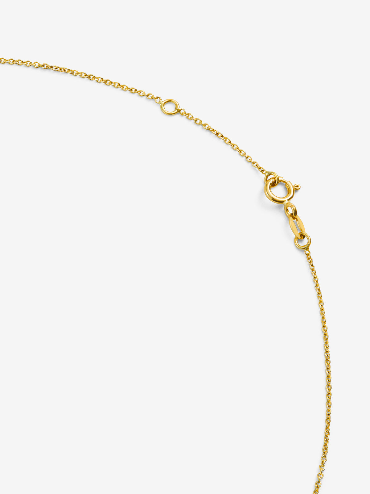 18K yellow gold necklace with a 0.30 ct brilliant-cut central diamond.