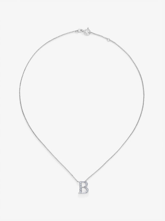 Colgante cadena con inicial de oro blanco de 18K y diamantes