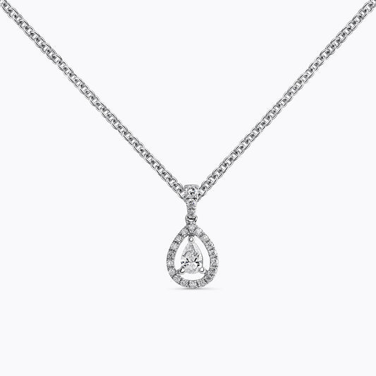 Colgante de oro blanco de 18K con diamante central en talla pera de 0,16 cts y 21 diamantes en talla brillante con un total de 0,09 cts