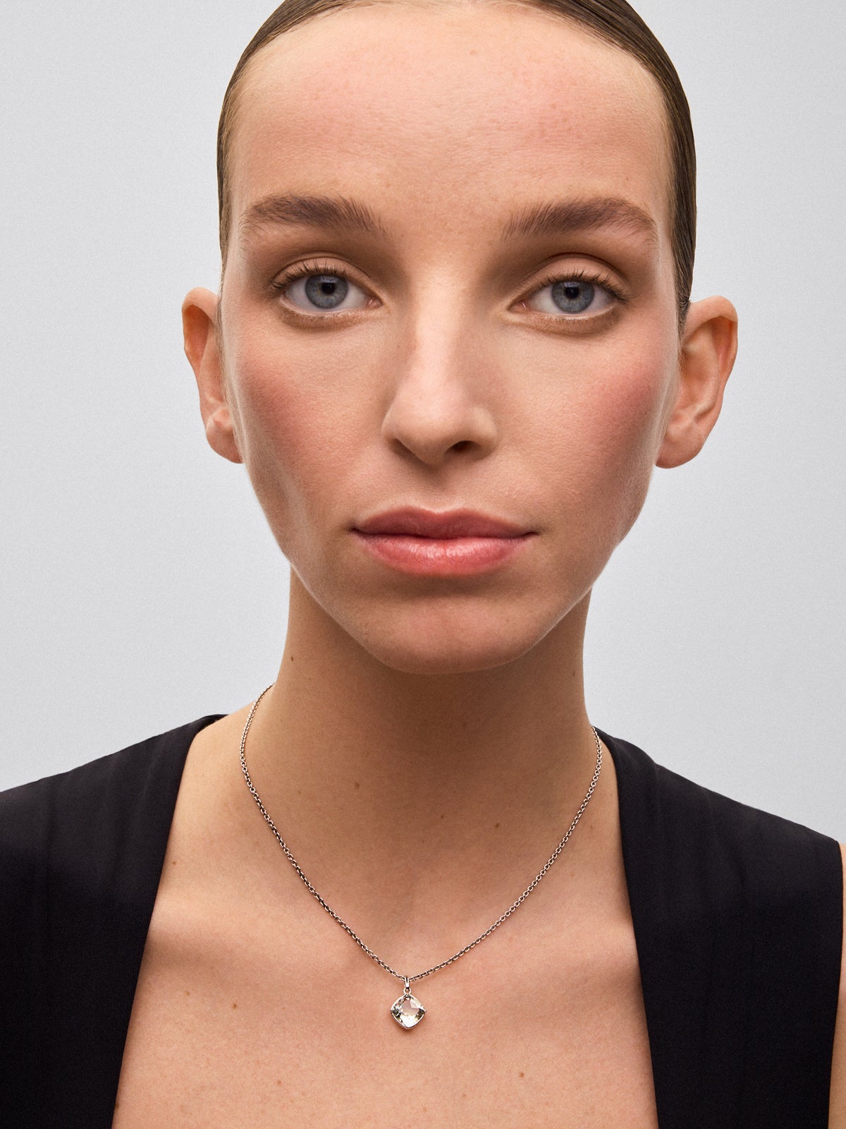 Colgante de plata 925 con amatista verde