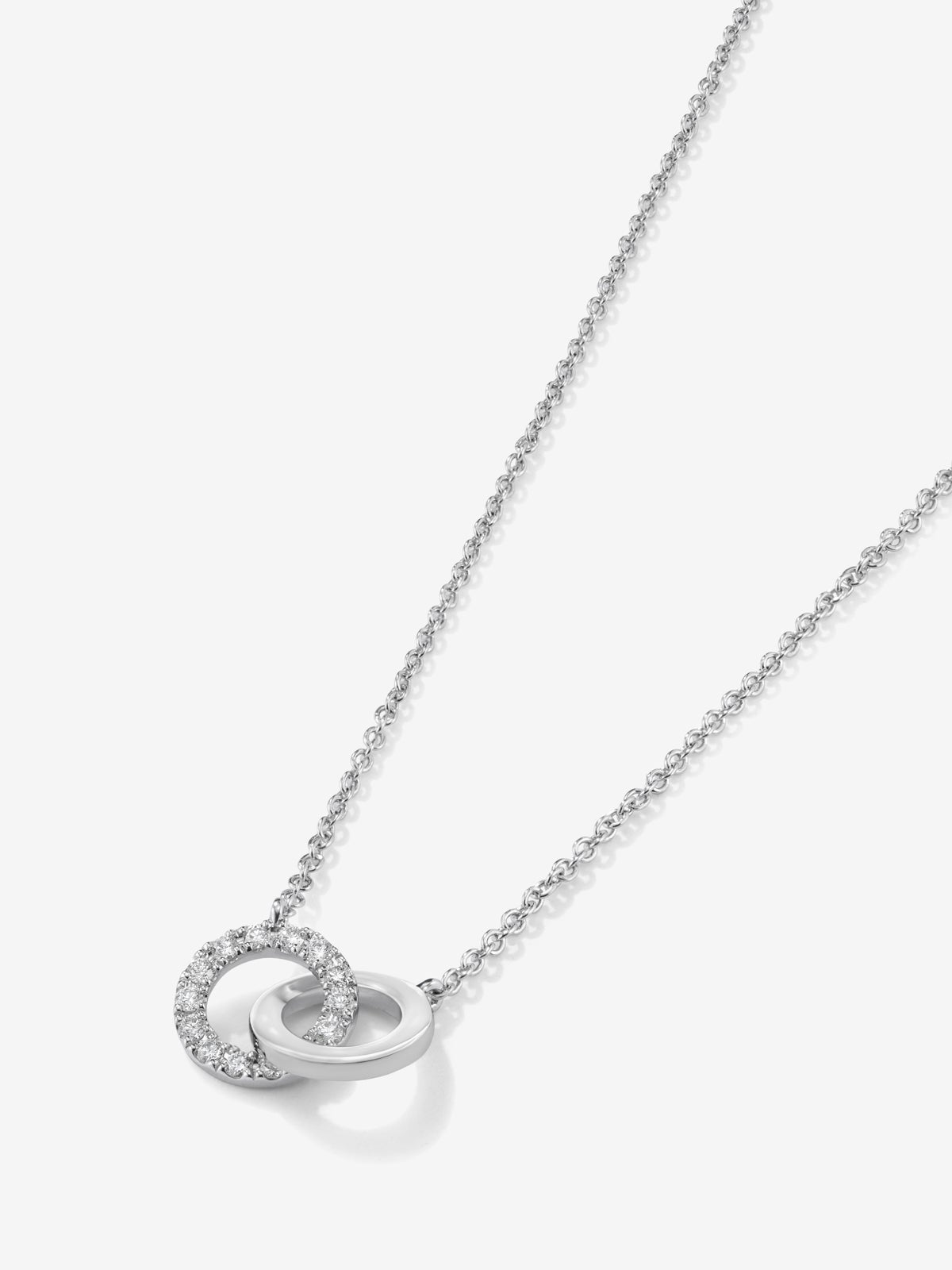 Colgante cadena círculos de oro blanco de 18K y diamantes