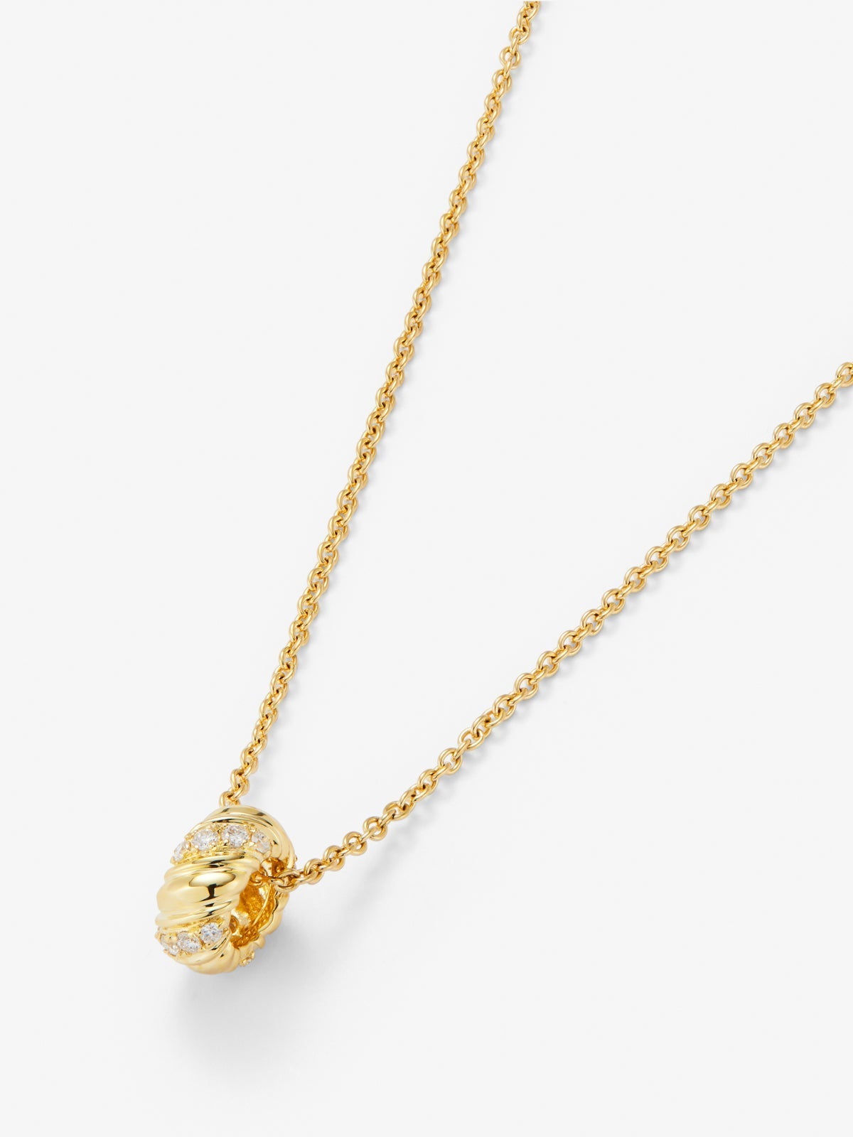 Colgante de oro amarillo de 18K con diamantes blancos en talla brillante de 0,18 cts