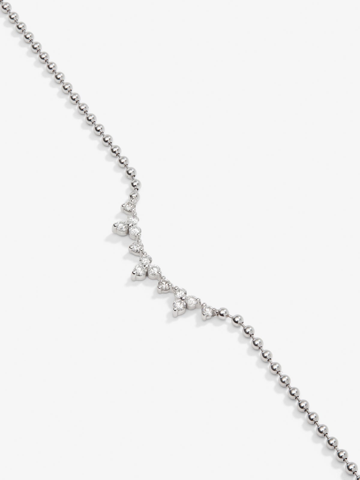 Collar de oro blanco de 18K con diamantes blancos en talla brillante de 0,38 cts