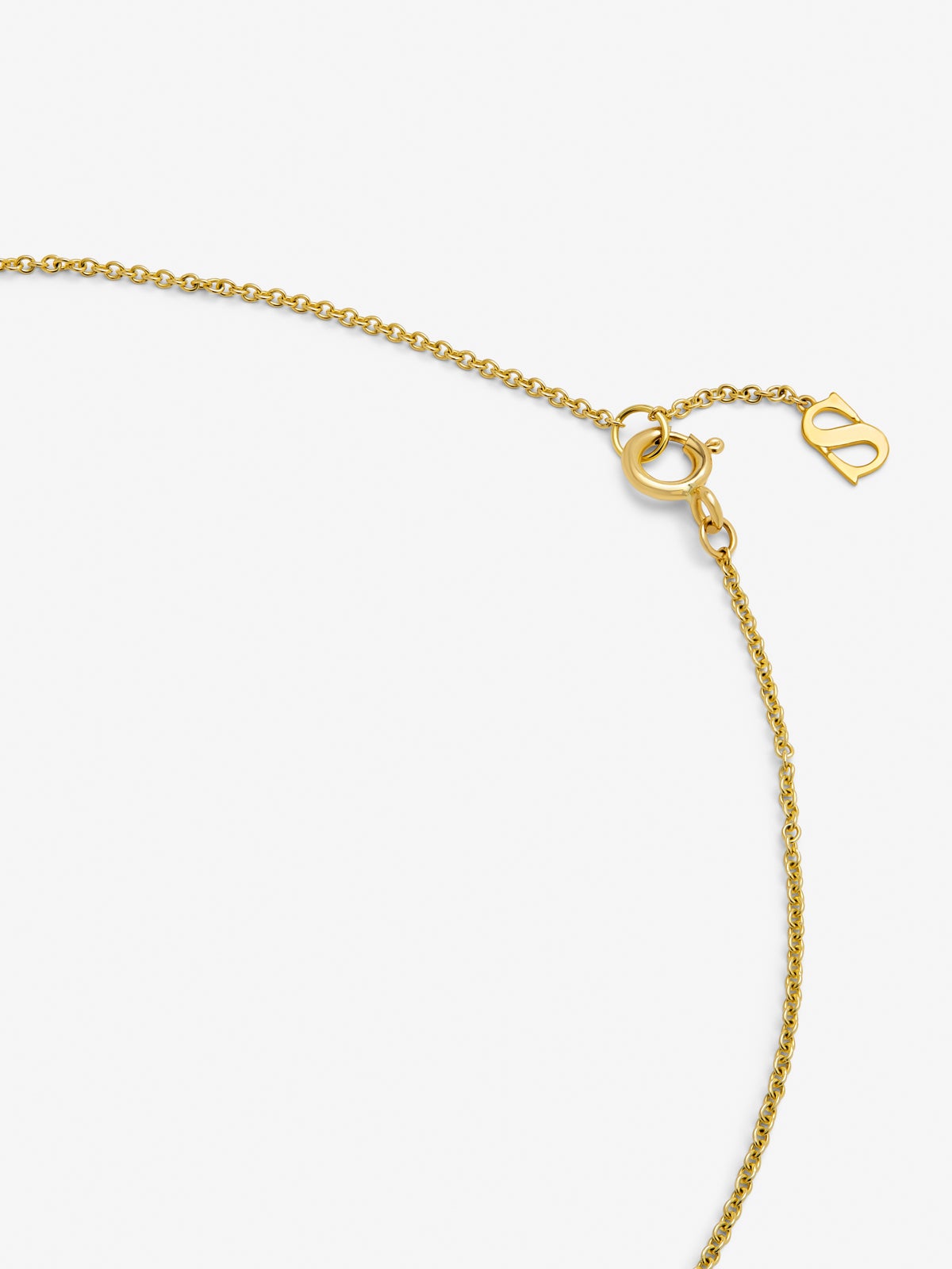 Colgante de oro amarillo de 18K con 18 diamantes en talla brillante con un total de 0,25 cts
