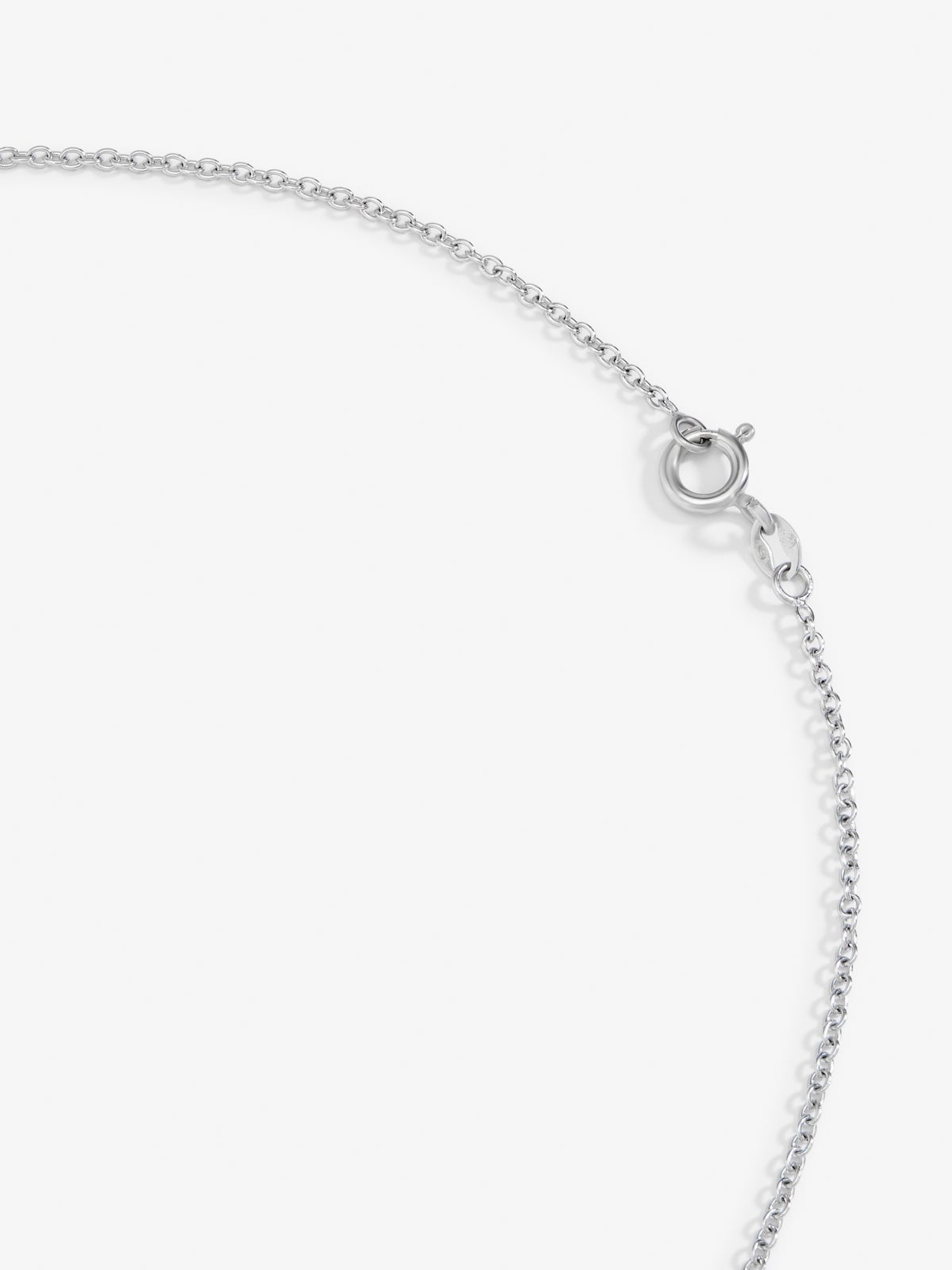 Colagnte cadena de oro blanco con rubí y diamantes