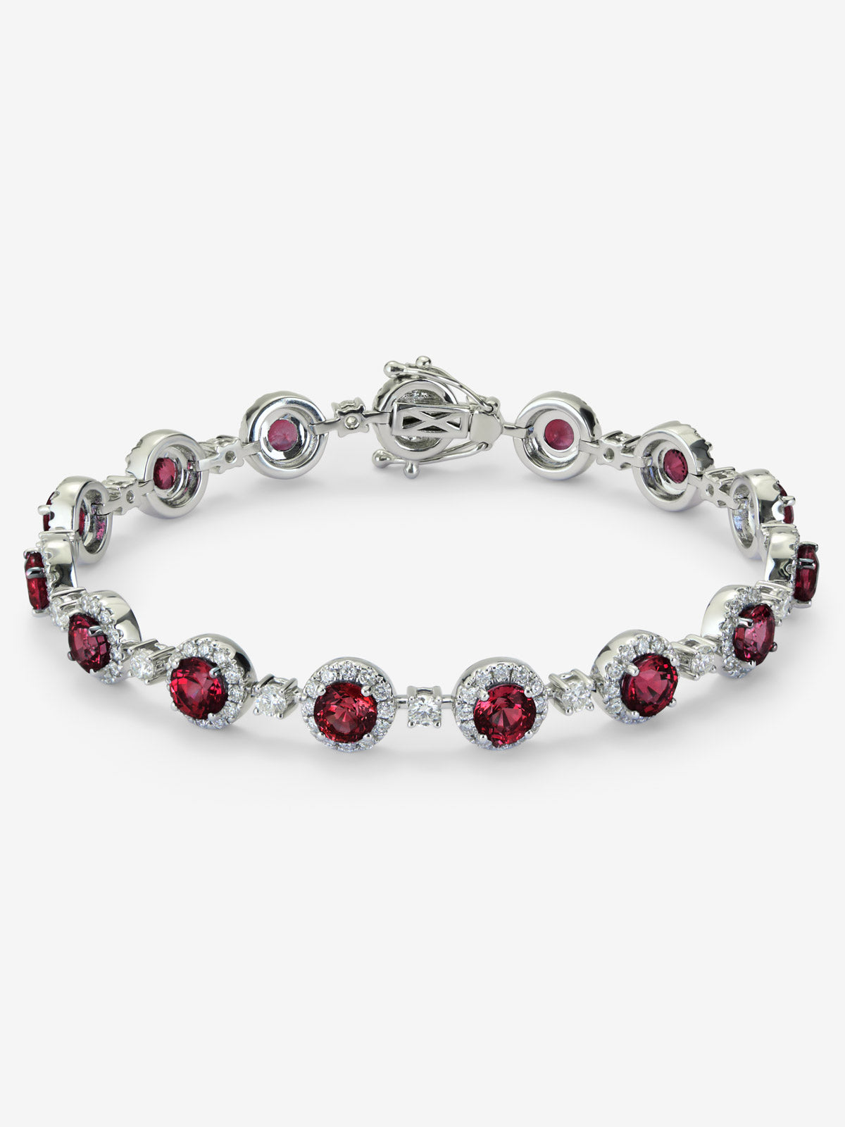 18K white gold bracelet with 17 brilliant-cut rubies totaling 3.74 cts and 187 brilliant-cut diamonds totaling 2.32 cts