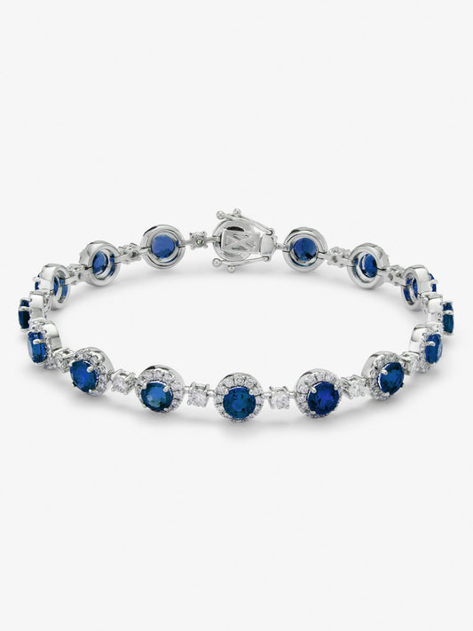 Pulsera rivière de oro blanco de 18K con zafiros azules en talla brillante de 3,95 cts y diamantes blancos en talla brillante de 2,3 cts