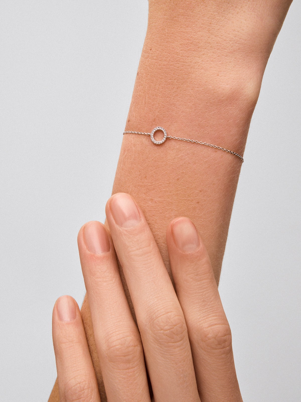 Pulsera cadena de oro blanco de 18K de diamantes en pavé