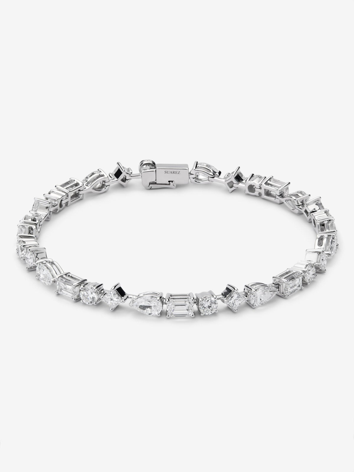 Pulsera de Alta Joyería en oro blanco de 18K con diamantes