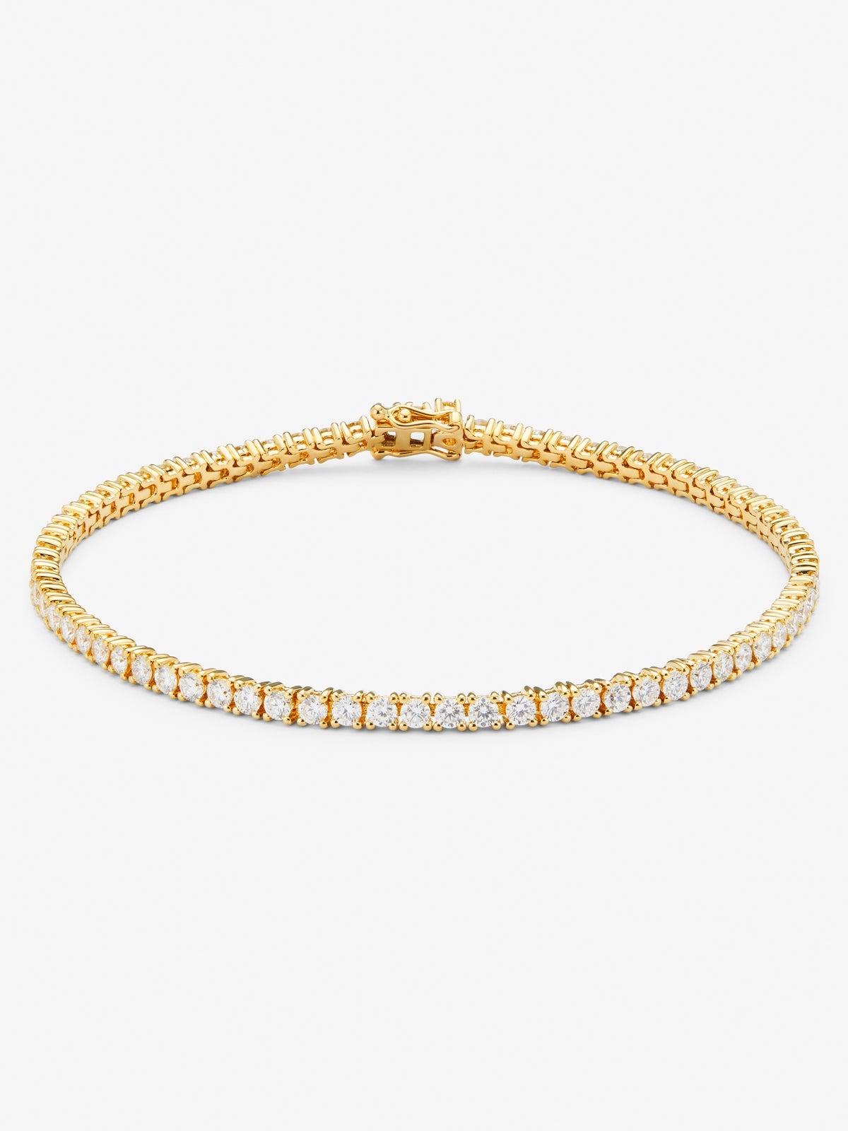 Pulsera rivière de oro amarillo de 18K con diamantes en talla brillante con un total de 3,17 cts