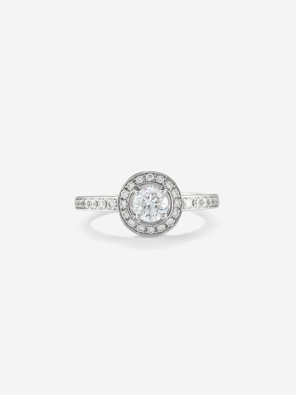 Anillo solitario de compromiso de oro blanco de 18kt con diamante central de 0,40cts