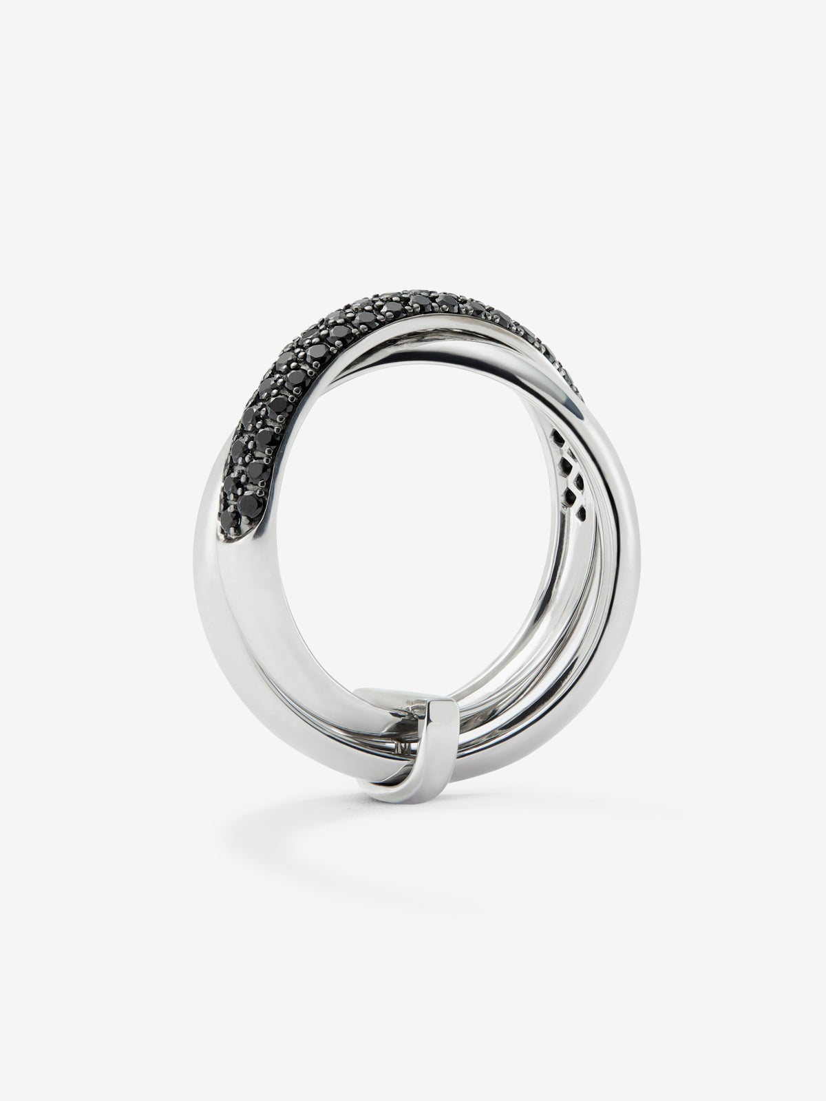 Anillo de plata 925 con pavé de espinelas negras en talla brillante