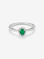 18K white gold ring with 0.5 ct emerald
