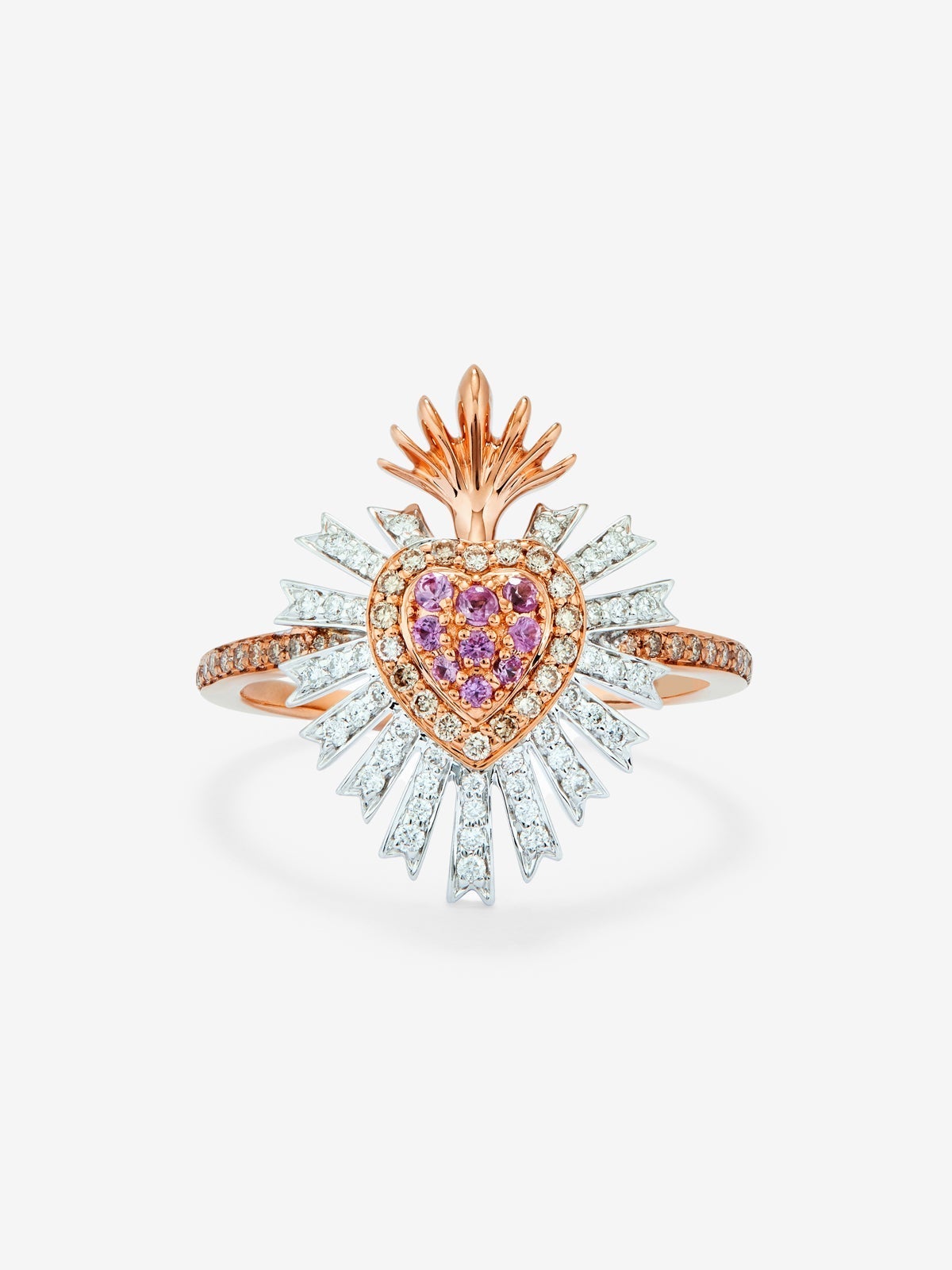 Anillo de oro rosa y blanco de 18K con 9 zafiros rosas en talla brillante con un total de 0,1 cts, 46 diamantes en talla brillante con un total de 0,17 cts y  40 diamantes marrones en talla brillante con un total de 0,17 cts