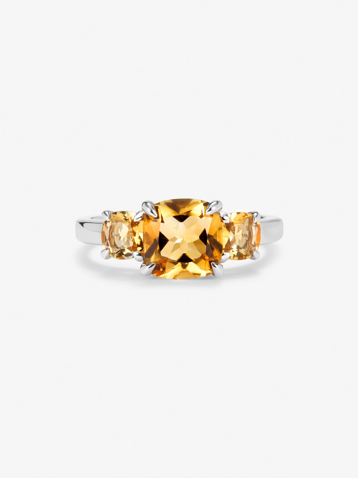 Anillo tresillo de plata 925 con 3 cuarzos citrinos amarillos en talla cushion con un total de 2,15 cts