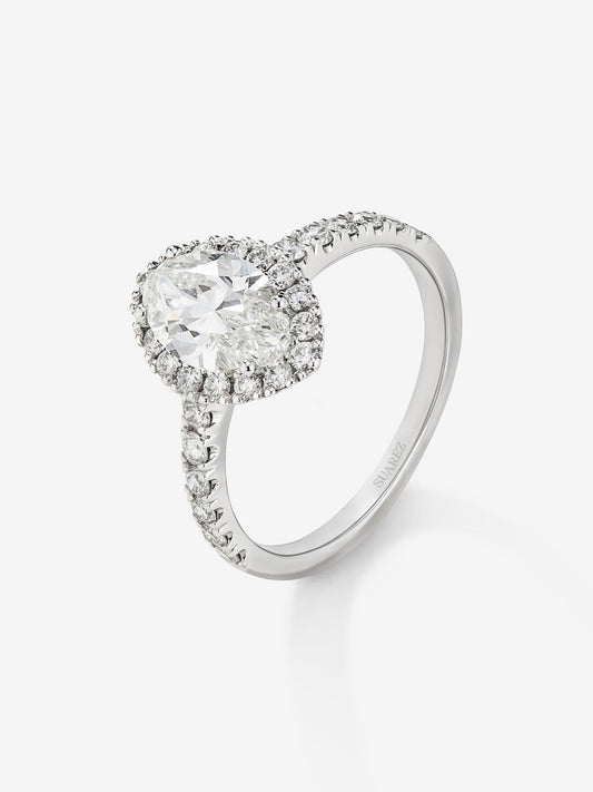 Anillo de oro blanco 18K con diamante en talla marquise con un total de 0,40 cts